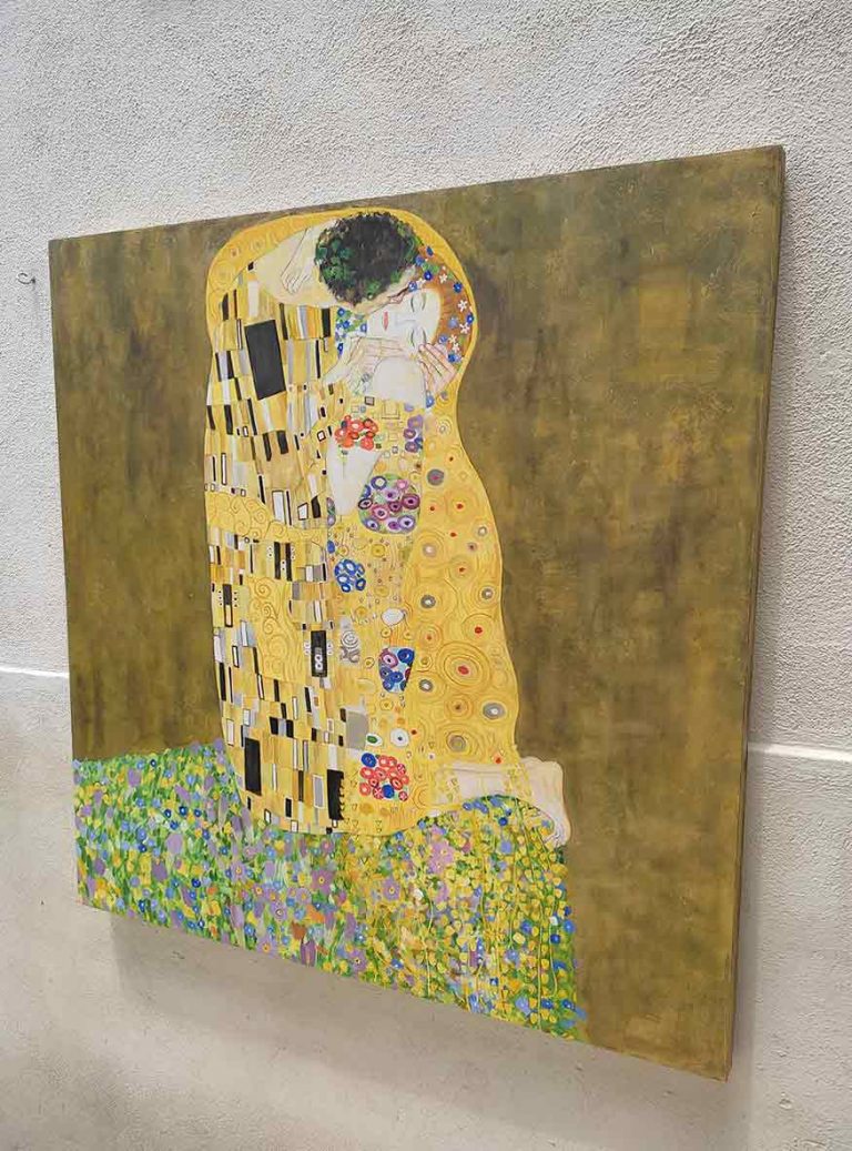 el beso el beso de Gustav Klimt reproducción pintada a mano en medida de 100x100cm.